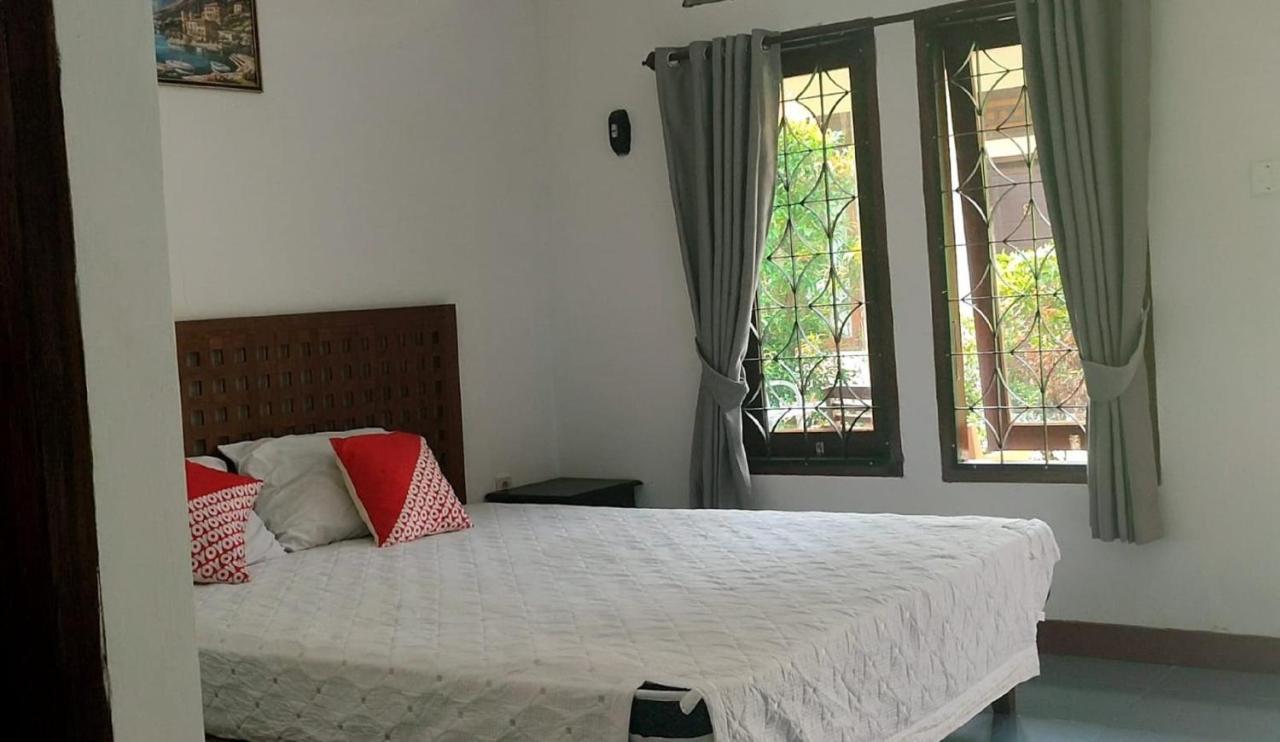 Oyo 2864 Mangsit Garden Homestay Esterno foto