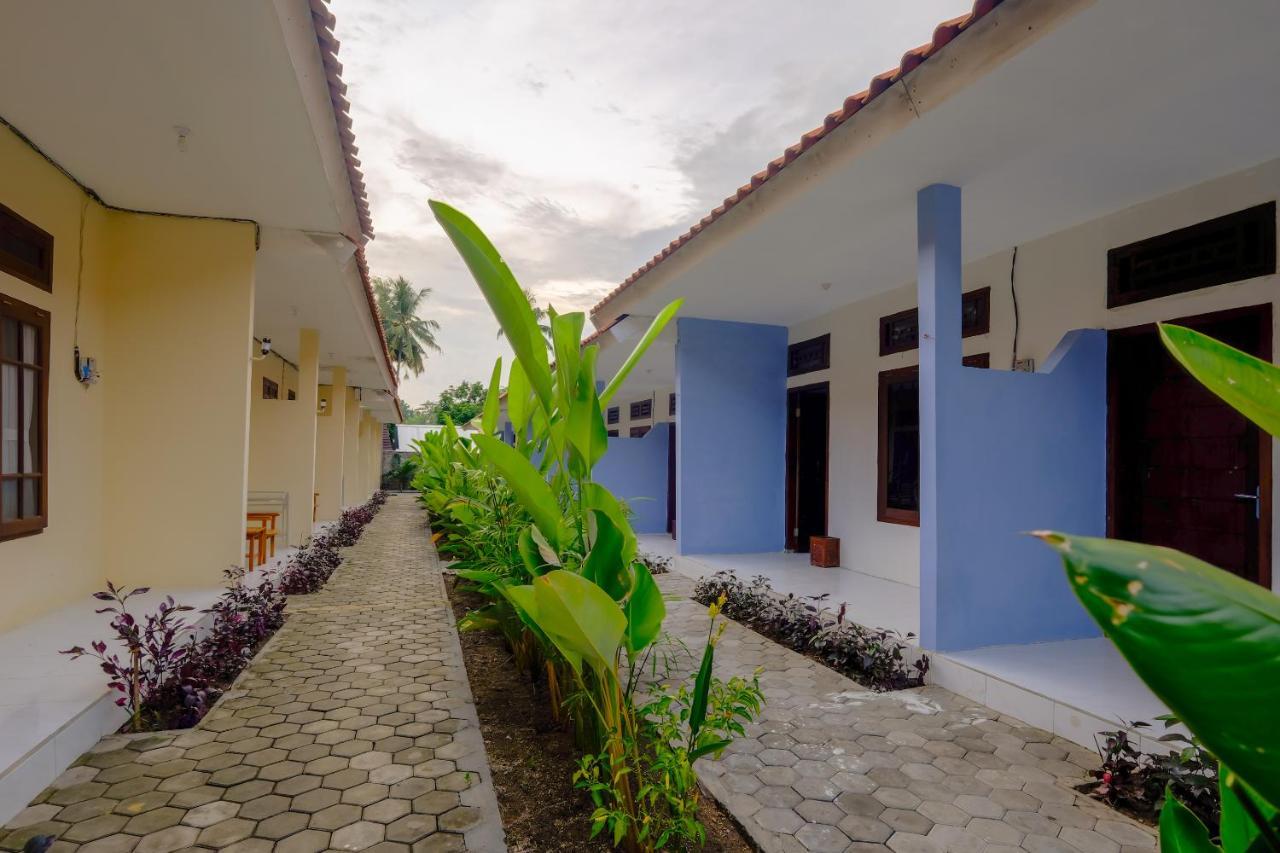 Oyo 2864 Mangsit Garden Homestay Esterno foto