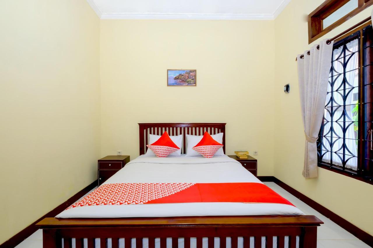 Oyo 2864 Mangsit Garden Homestay Esterno foto